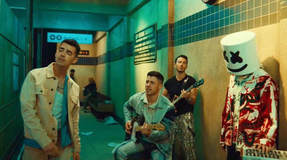 Jonas Brothers Drop Surprise Music Video for 'Leave Before ...