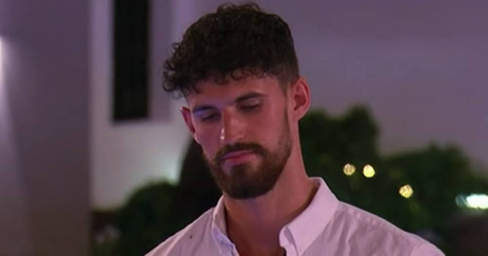 Love Island's Matthew MacNabb is emotionally DUMPED from ...