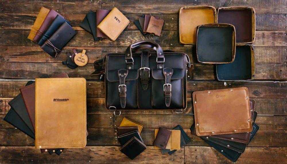 leather corporate gifts